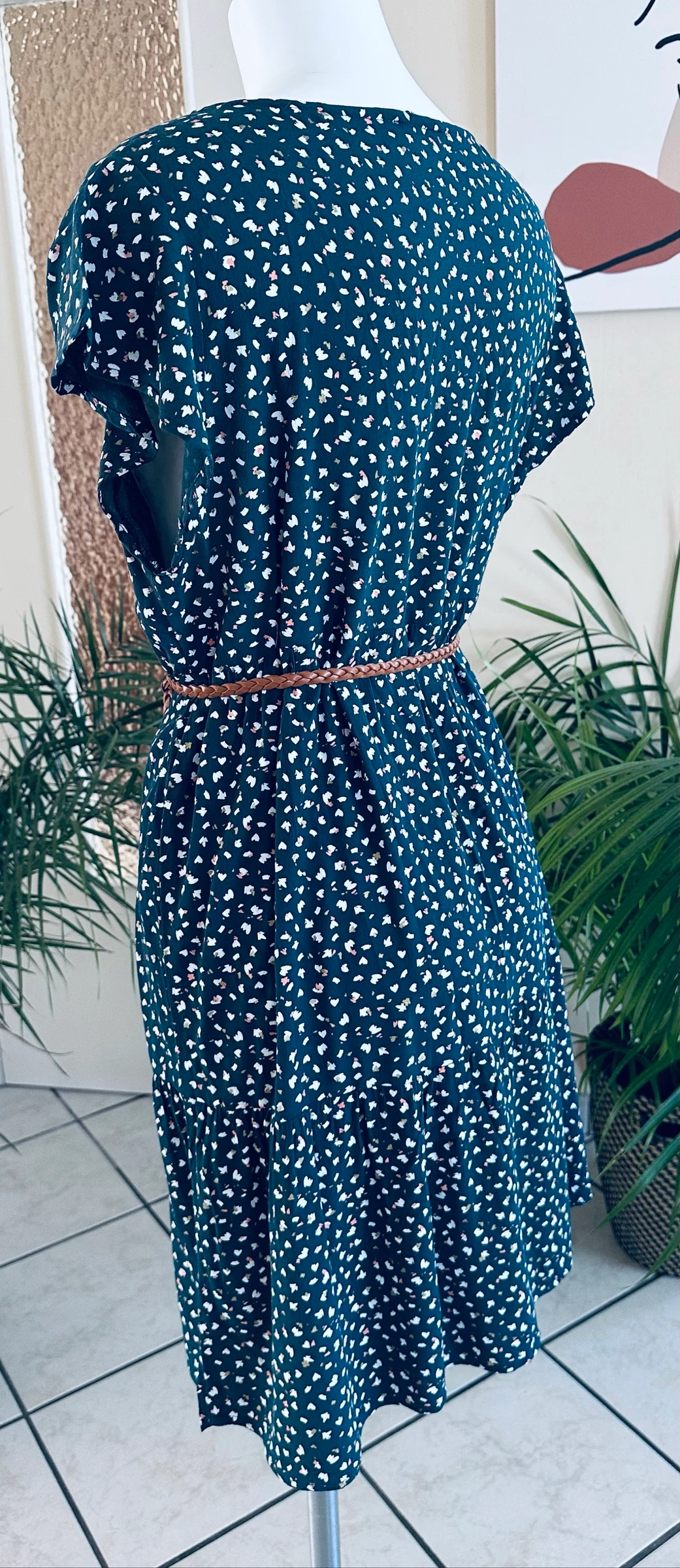 Flowy dress with dark green background print Size 46 (Excellent condition) – photo 7